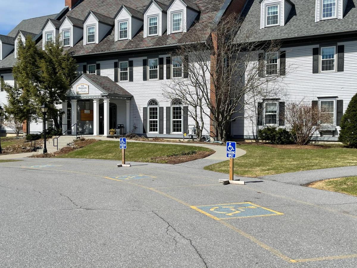 The Essex Resort & Spa Exterior photo